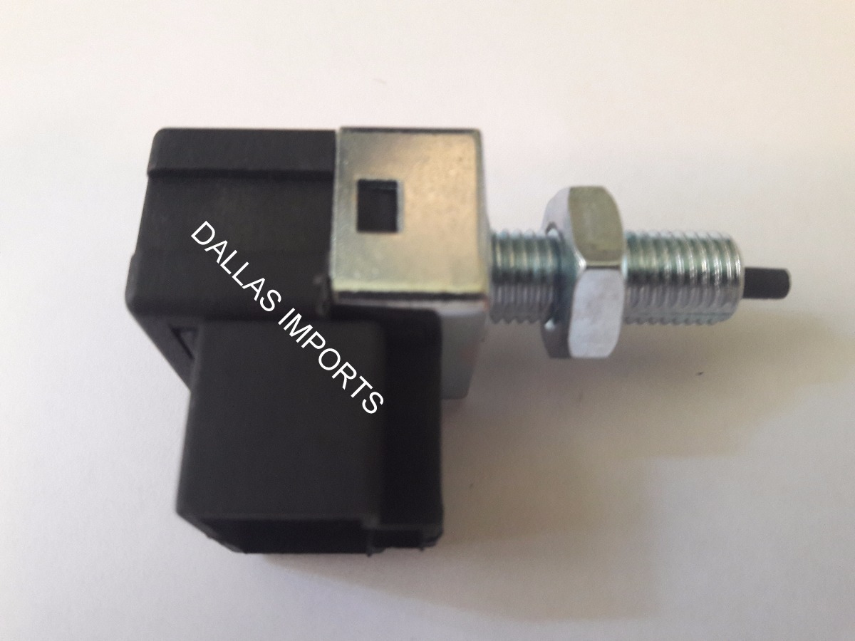 IP008C6 - SENSOR / INTERRUPTOR  DO PEDAL DE FREIO DO JAC